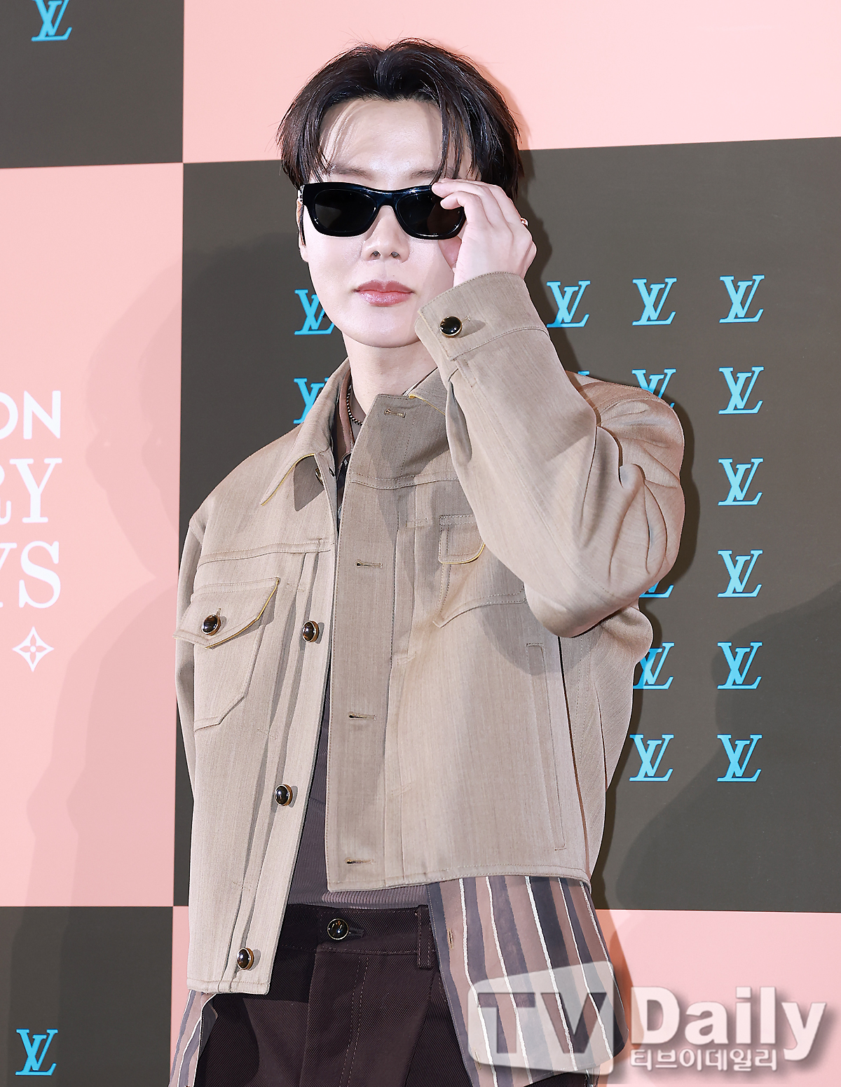 ƼºêÀ̵¥Àϸ® Æ÷Åä