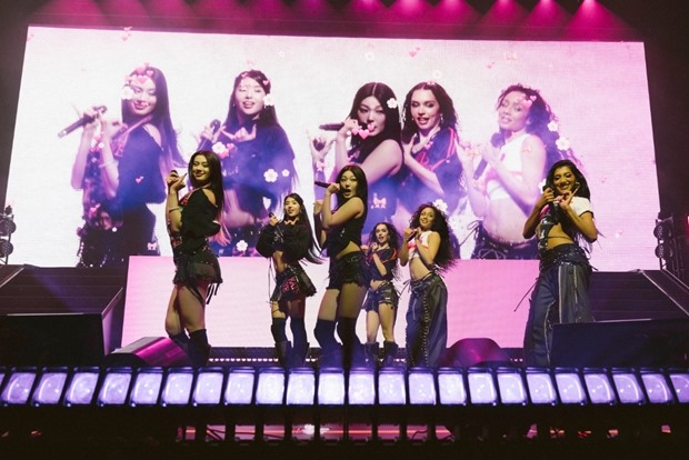 ƼºêÀ̵¥Àϸ® Æ÷Åä