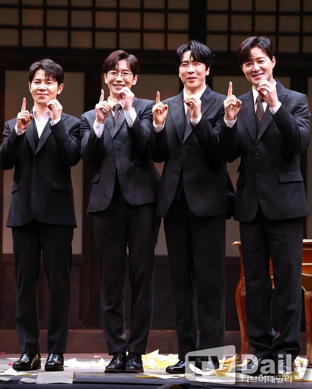 ƼºêÀ̵¥Àϸ® Æ÷Åä