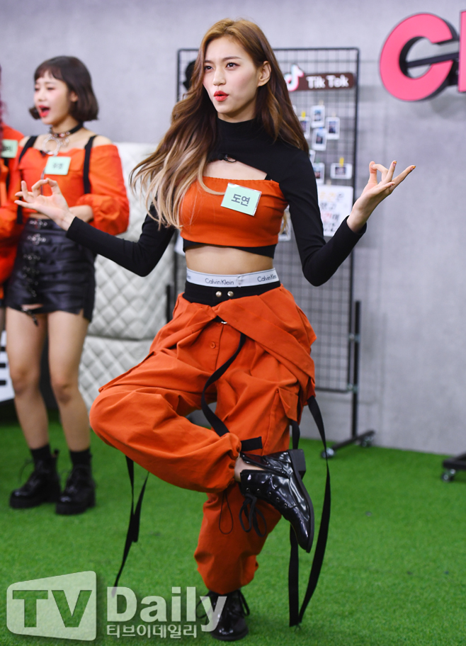 ¾ÆÀÓ¼¿·´ À§Å°¹ÌŰ µµ¿¬