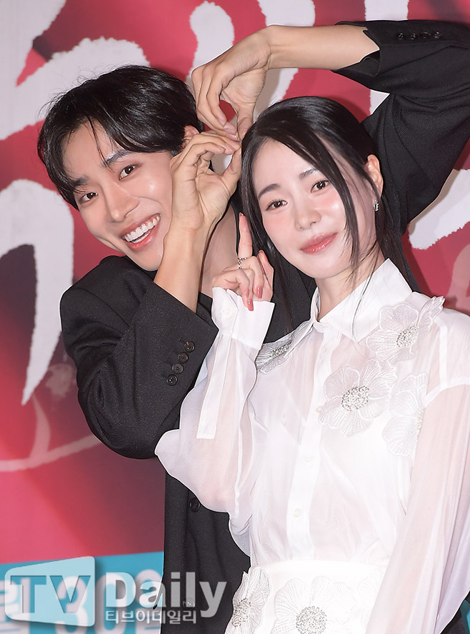 ƼºêÀ̵¥Àϸ® Æ÷Åä