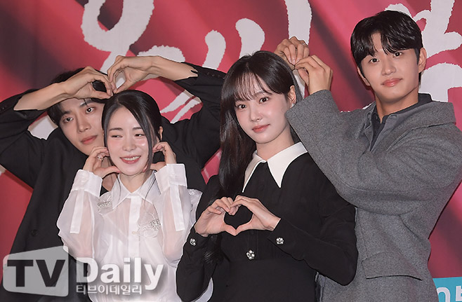 ƼºêÀ̵¥Àϸ® Æ÷Åä