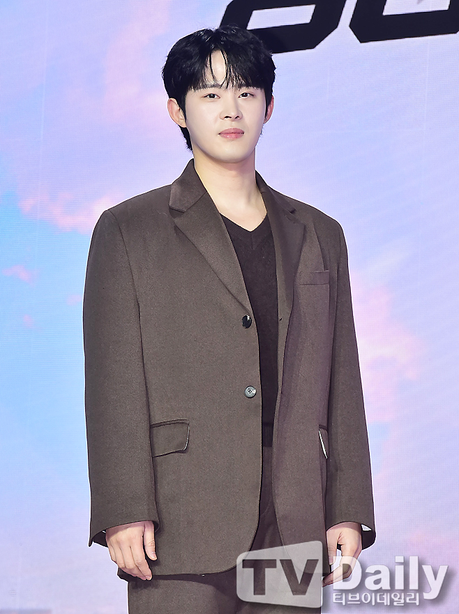 ƼºêÀ̵¥Àϸ® Æ÷Åä