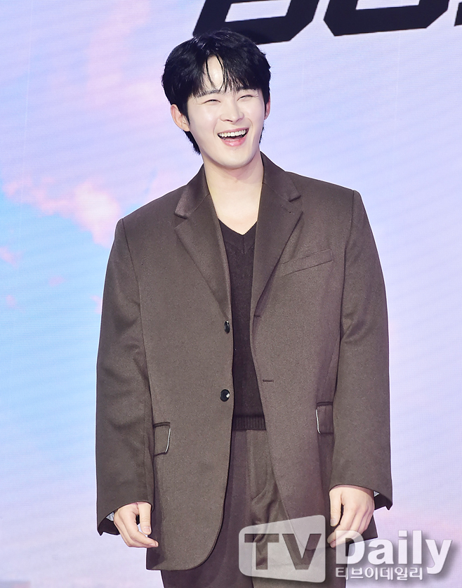 ƼºêÀ̵¥Àϸ® Æ÷Åä