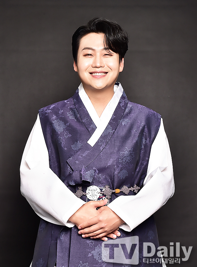 ƼºêÀ̵¥Àϸ® Æ÷Åä