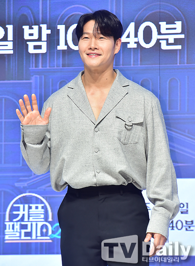 ƼºêÀ̵¥Àϸ® Æ÷Åä