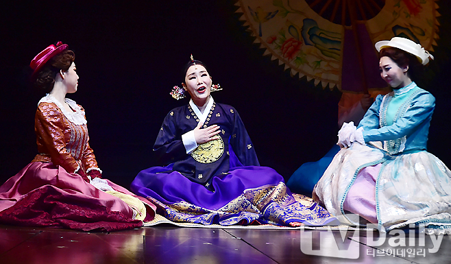 ƼºêÀ̵¥Àϸ® Æ÷Åä