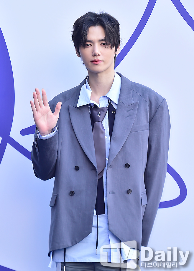 ƼºêÀ̵¥Àϸ® Æ÷Åä