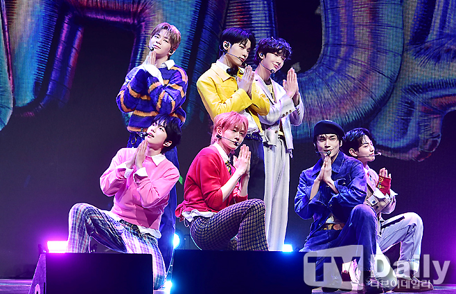 ƼºêÀ̵¥Àϸ® Æ÷Åä