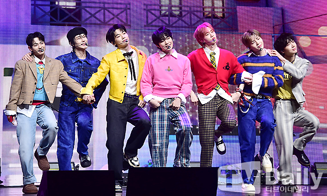 ƼºêÀ̵¥Àϸ® Æ÷Åä