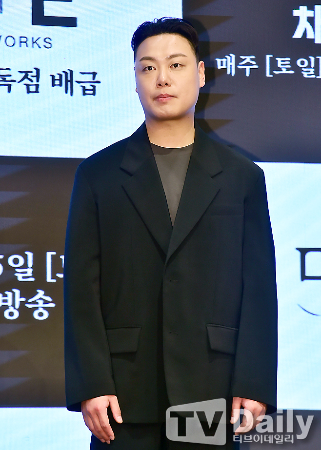 ƼºêÀ̵¥Àϸ® Æ÷Åä