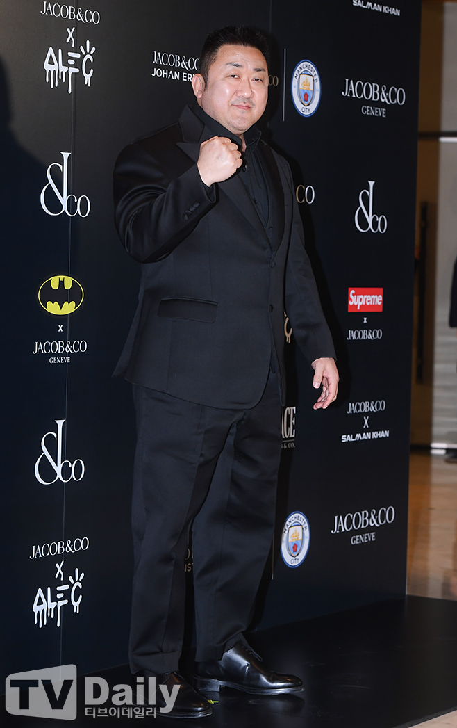 ƼºêÀ̵¥Àϸ® Æ÷Åä