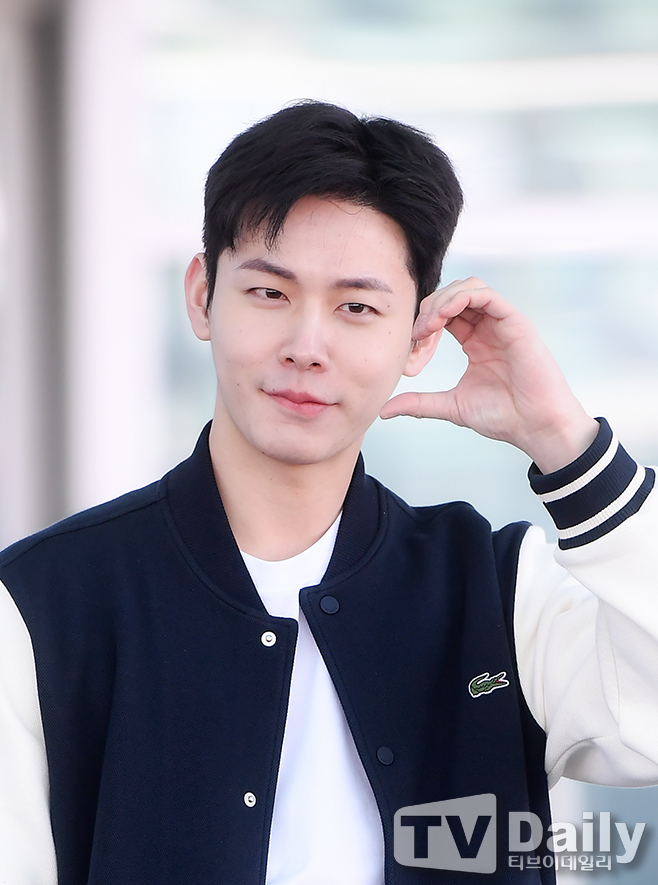 ƼºêÀ̵¥Àϸ® Æ÷Åä