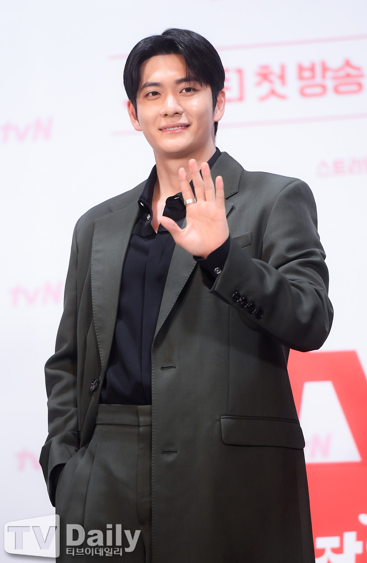 ƼºêÀ̵¥Àϸ® Æ÷Åä