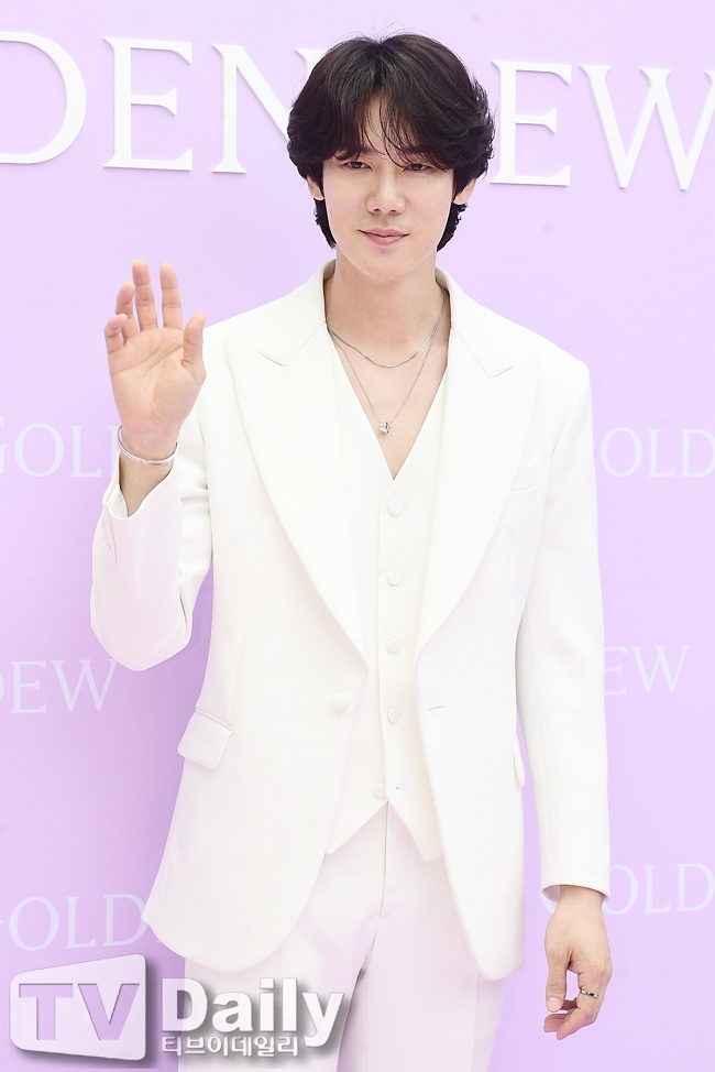 ƼºêÀ̵¥Àϸ® Æ÷Åä