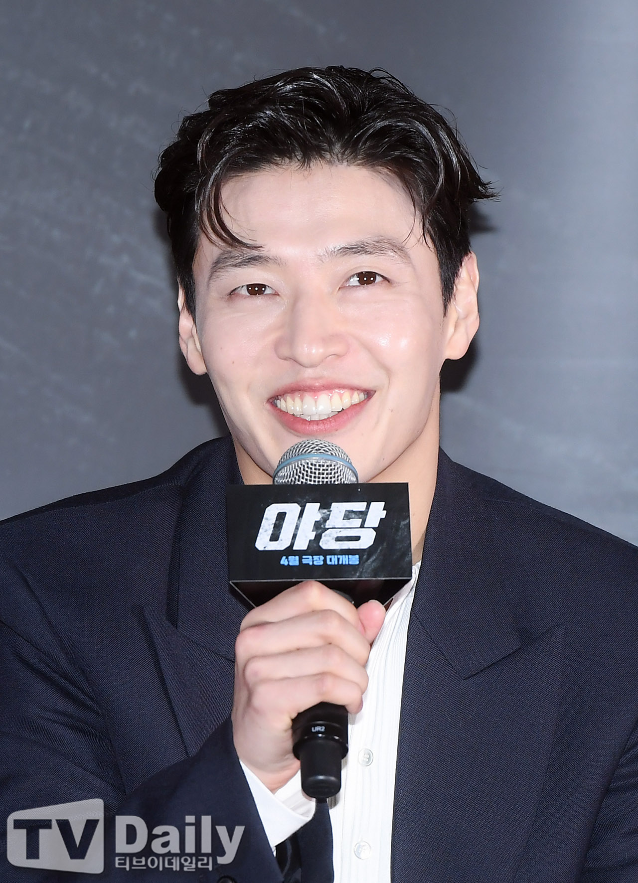 ƼºêÀ̵¥Àϸ® Æ÷Åä