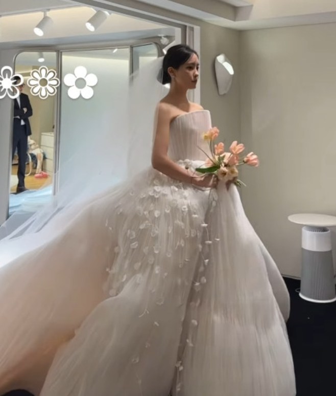 ƼºêÀ̵¥Àϸ® Æ÷Åä