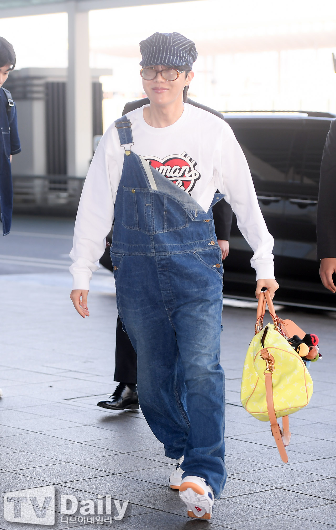 ƼºêÀ̵¥Àϸ® Æ÷Åä