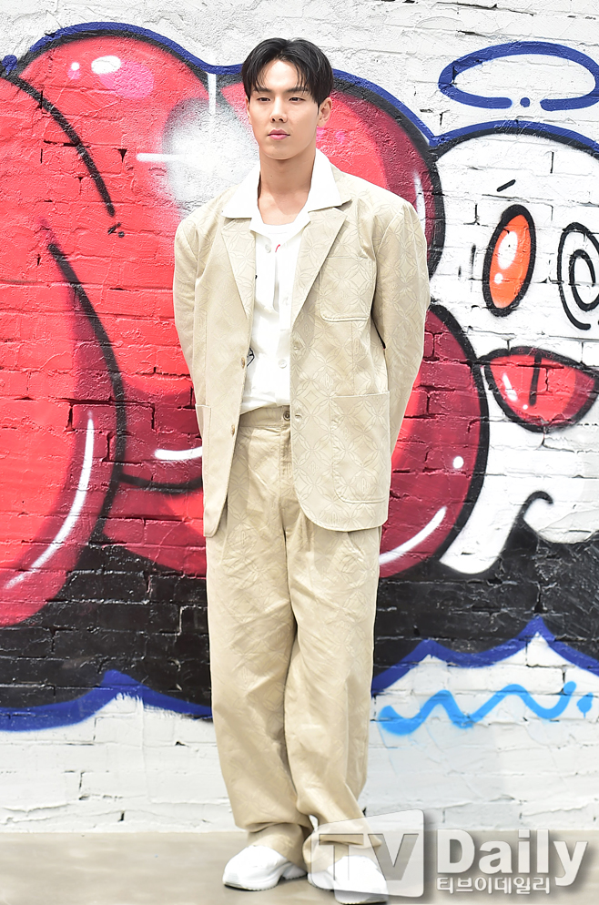 ƼºêÀ̵¥Àϸ® Æ÷Åä