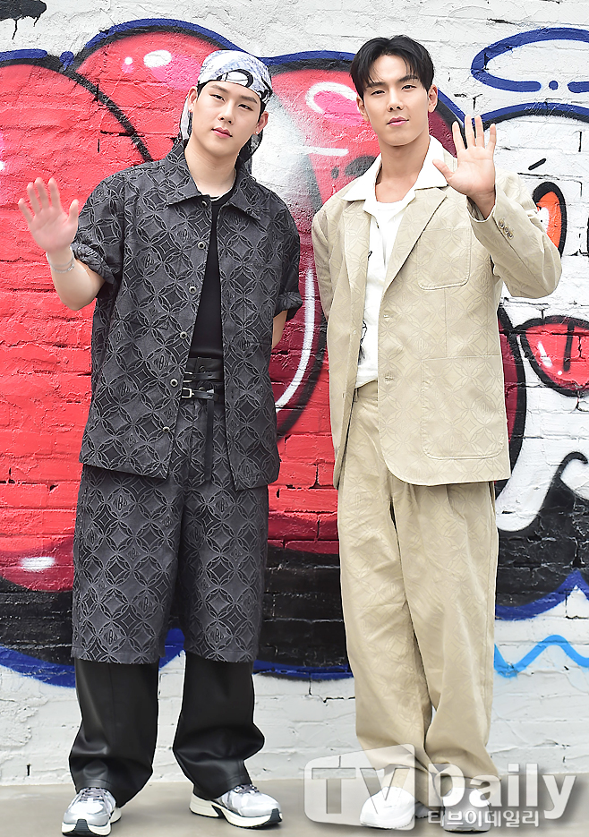 ƼºêÀ̵¥Àϸ® Æ÷Åä