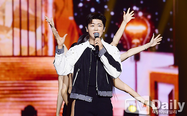 ƼºêÀ̵¥Àϸ® Æ÷Åä