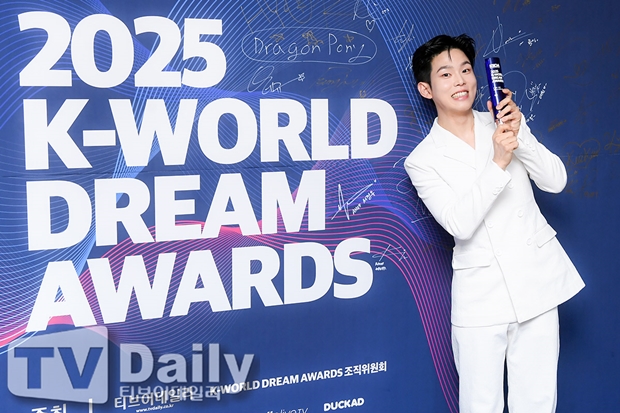 ƼºêÀ̵¥Àϸ® Æ÷Åä