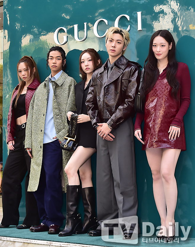 ƼºêÀ̵¥Àϸ® Æ÷Åä