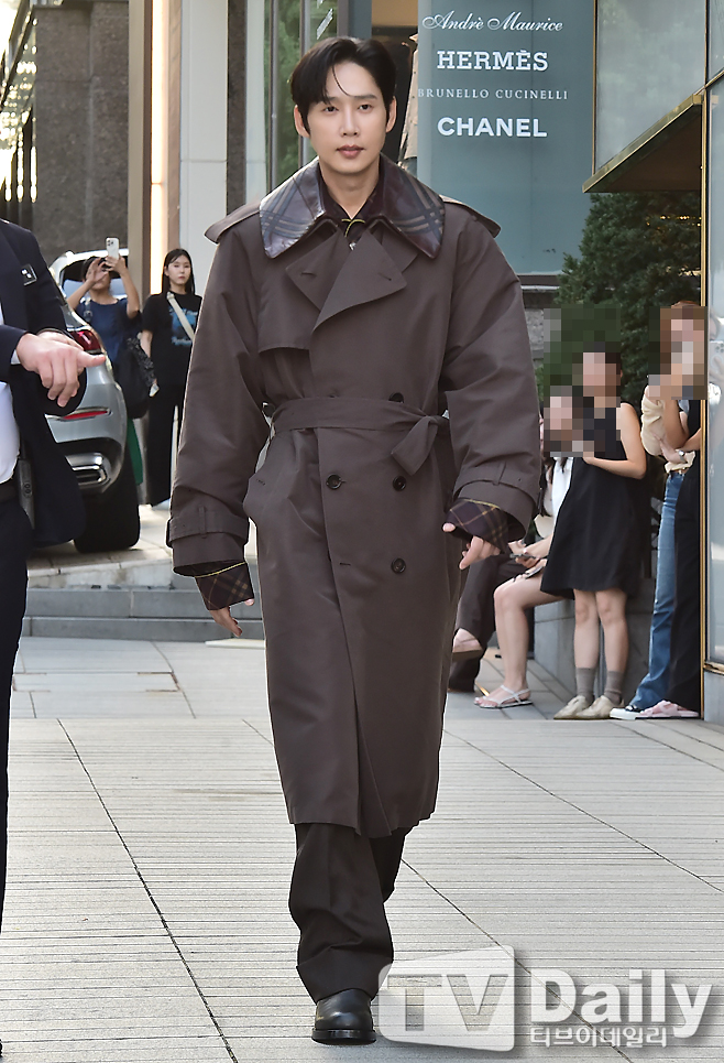 ƼºêÀ̵¥Àϸ® Æ÷Åä