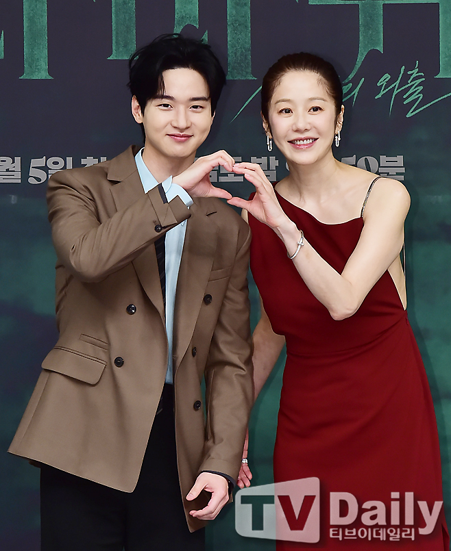 ƼºêÀ̵¥Àϸ® Æ÷Åä