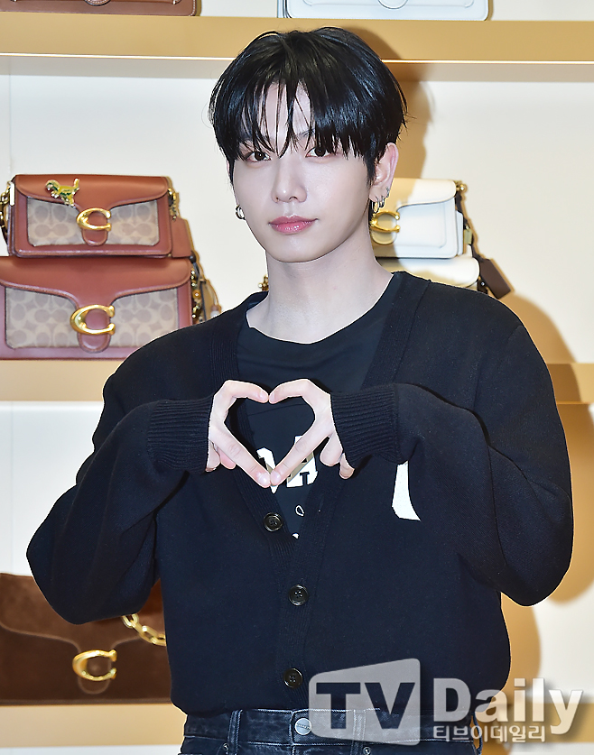 ƼºêÀ̵¥Àϸ® Æ÷Åä