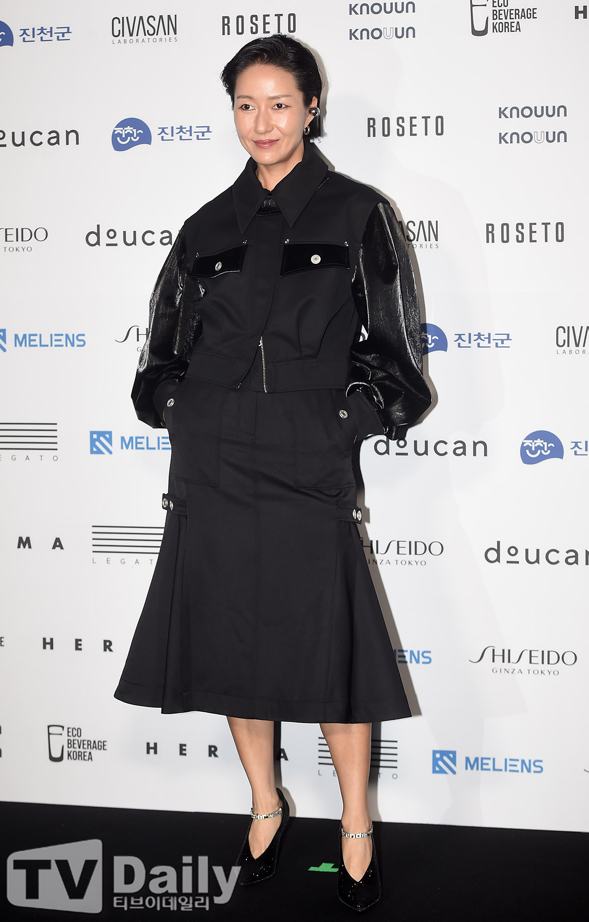 ƼºêÀ̵¥Àϸ® Æ÷Åä