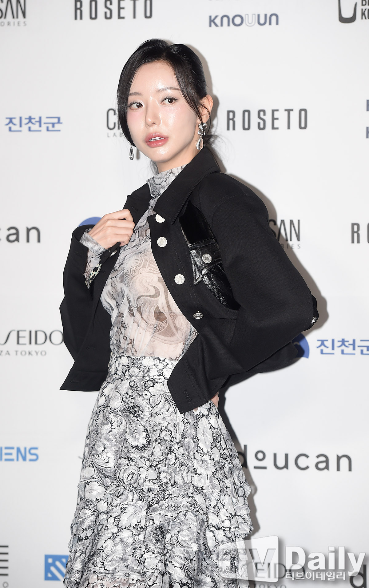 ƼºêÀ̵¥Àϸ® Æ÷Åä