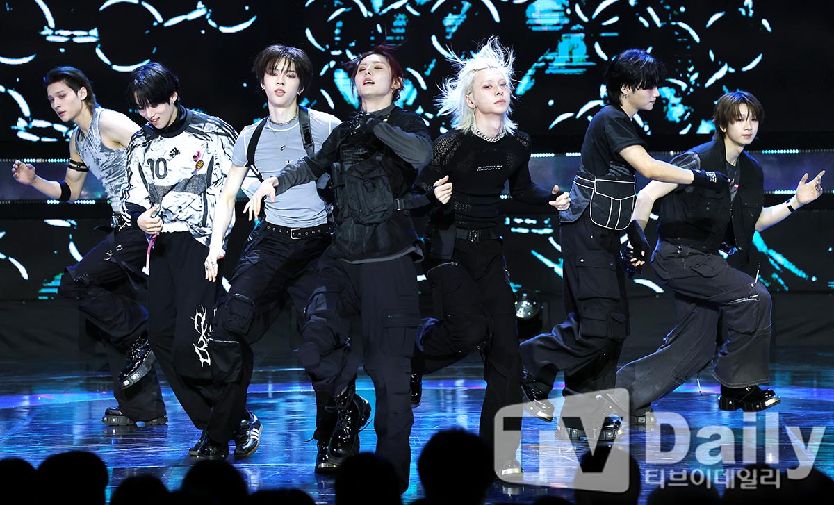 ƼºêÀ̵¥Àϸ® Æ÷Åä