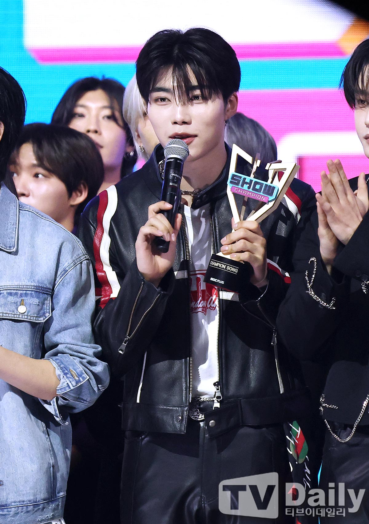 ƼºêÀ̵¥Àϸ® Æ÷Åä