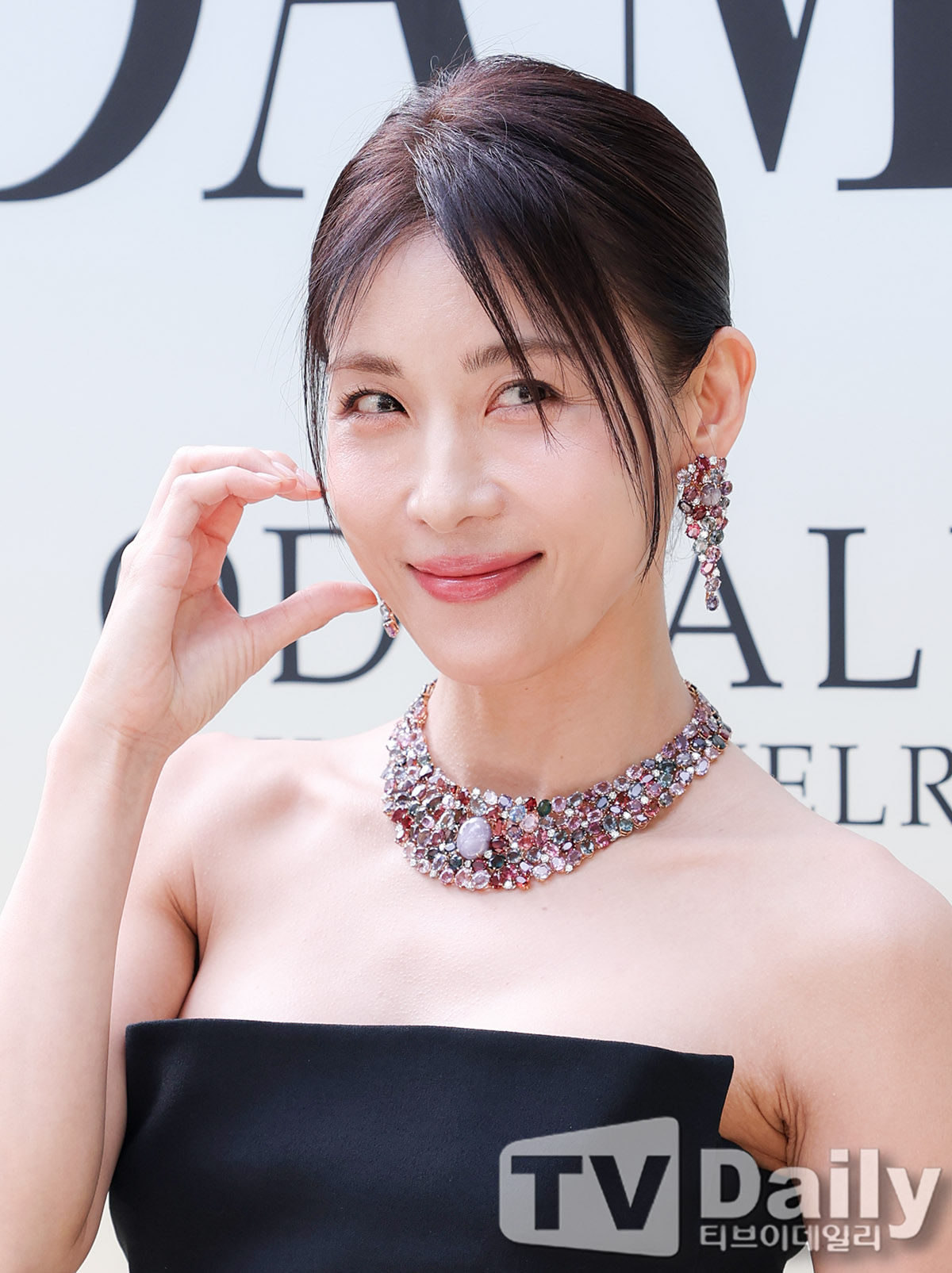 ƼºêÀ̵¥Àϸ® Æ÷Åä