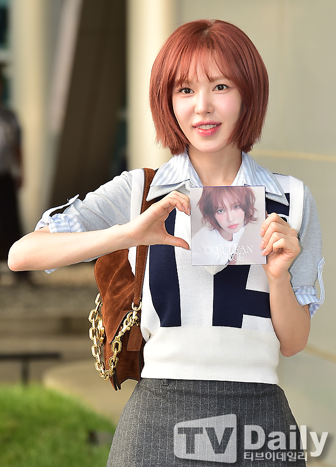 ƼºêÀ̵¥Àϸ® Æ÷Åä