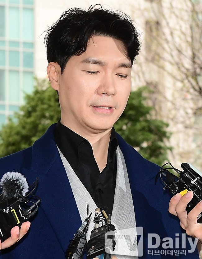 ƼºêÀ̵¥Àϸ® Æ÷Åä