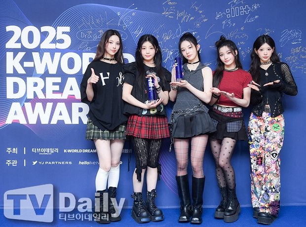 ƼºêÀ̵¥Àϸ® Æ÷Åä