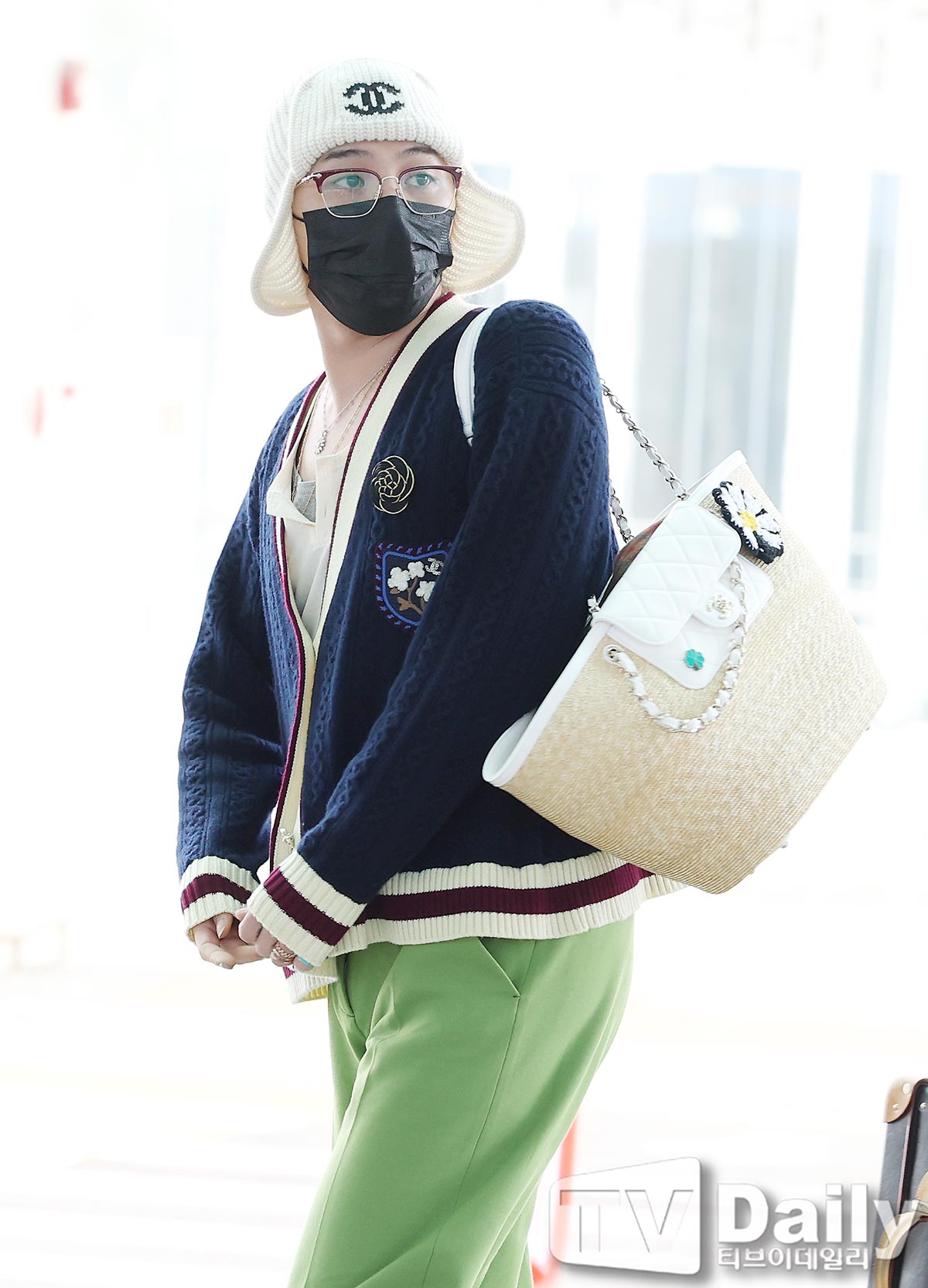 ƼºêÀ̵¥Àϸ® Æ÷Åä