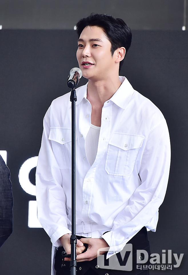 ƼºêÀ̵¥Àϸ® Æ÷Åä