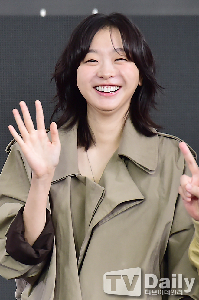 ƼºêÀ̵¥Àϸ® Æ÷Åä