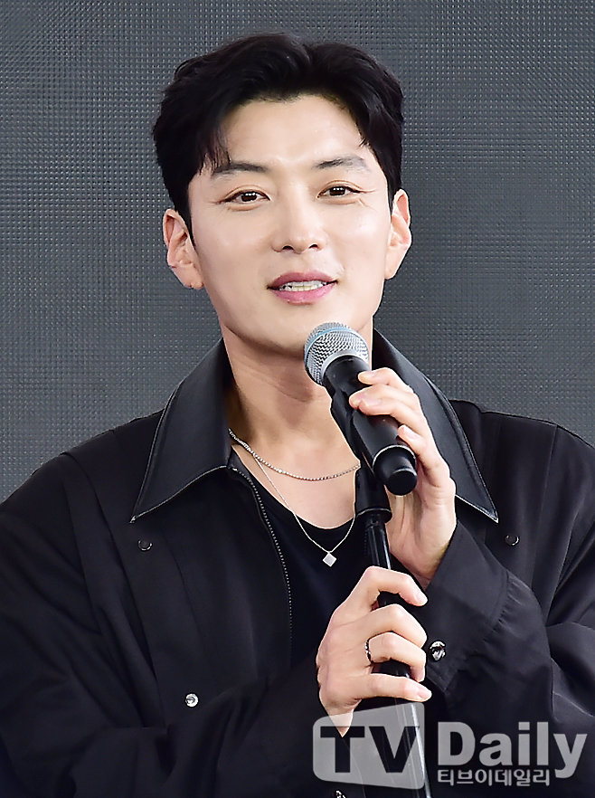 ƼºêÀ̵¥Àϸ® Æ÷Åä