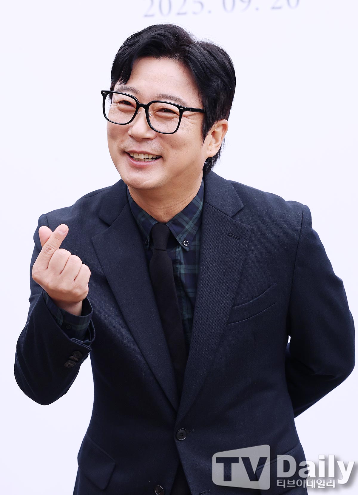 ƼºêÀ̵¥Àϸ® Æ÷Åä