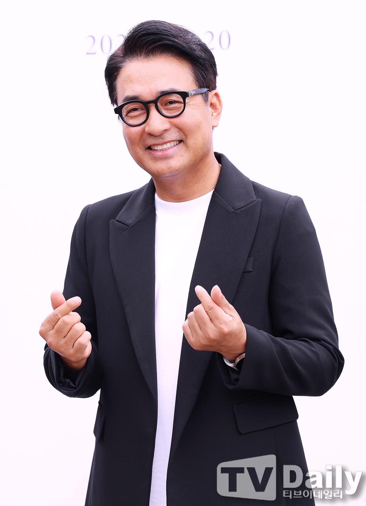 ƼºêÀ̵¥Àϸ® Æ÷Åä