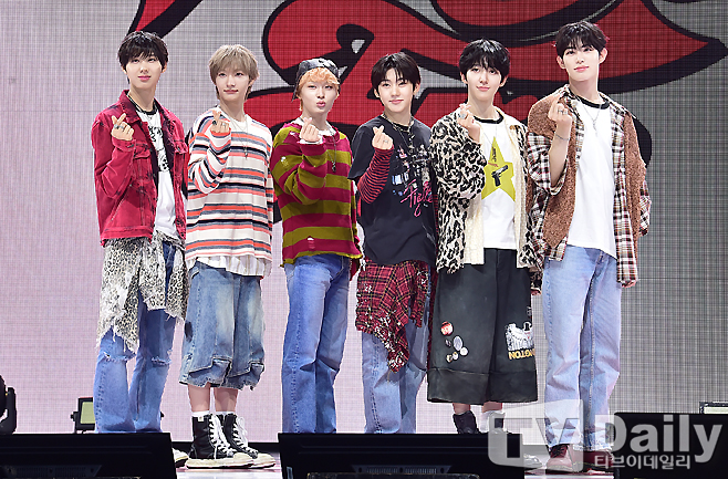 ƼºêÀ̵¥Àϸ® Æ÷Åä