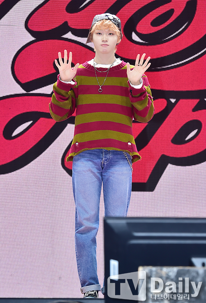 ƼºêÀ̵¥Àϸ® Æ÷Åä