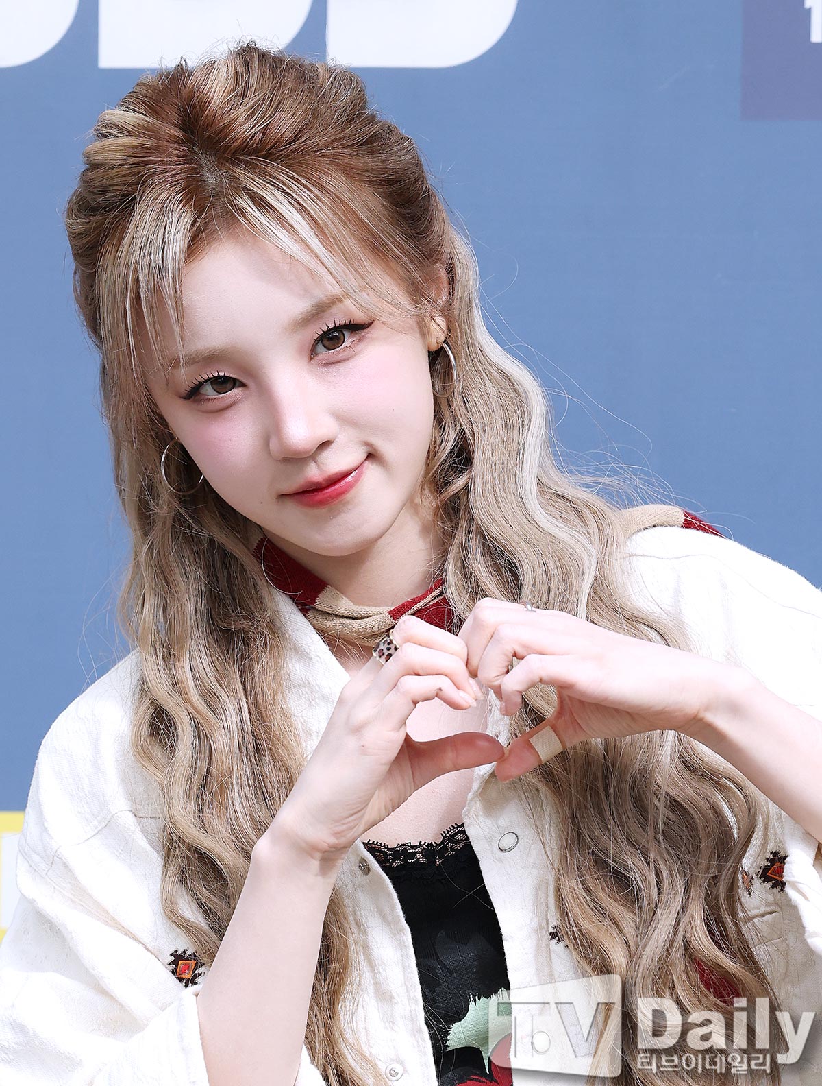 ƼºêÀ̵¥Àϸ® Æ÷Åä