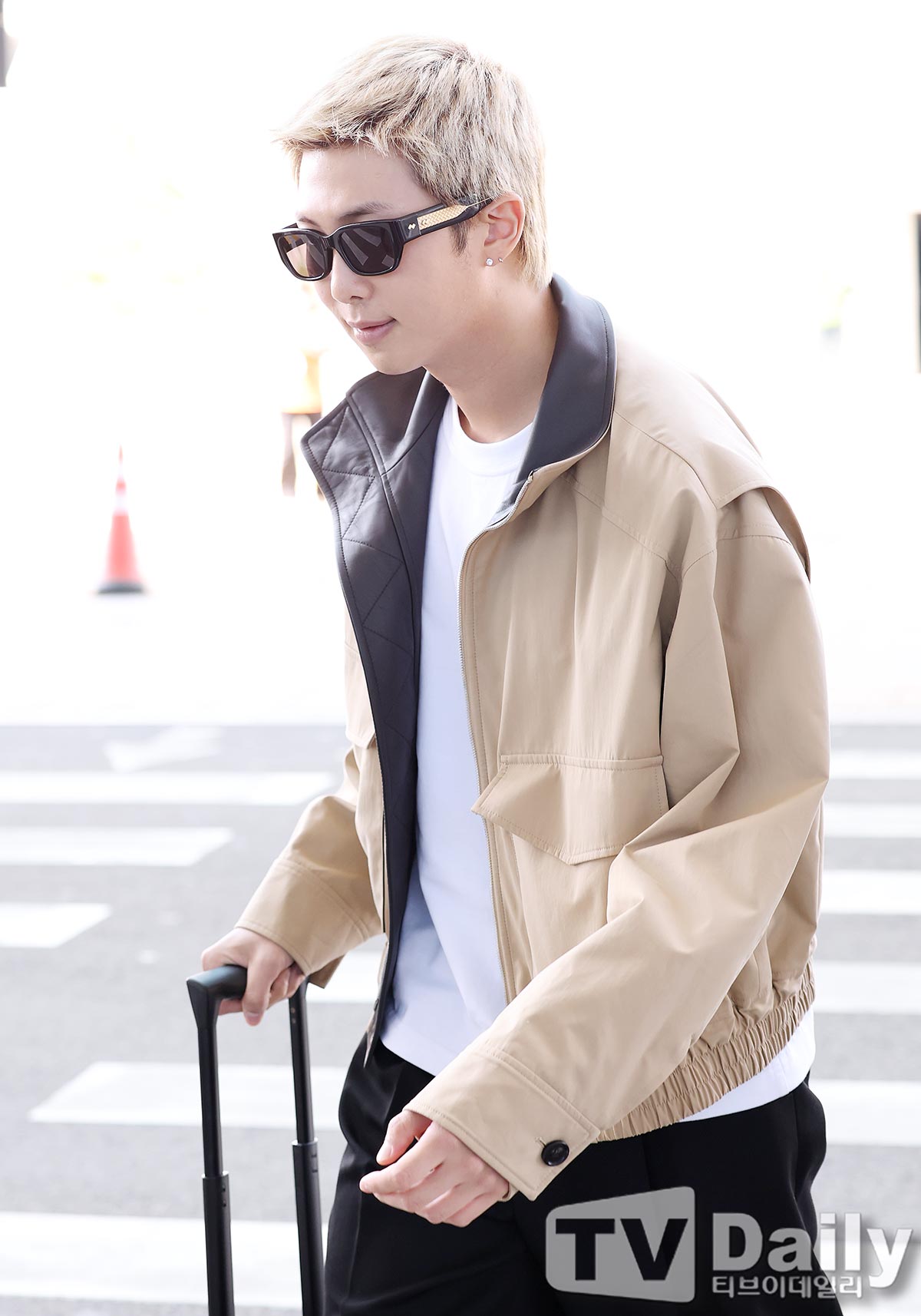 ƼºêÀ̵¥Àϸ® Æ÷Åä