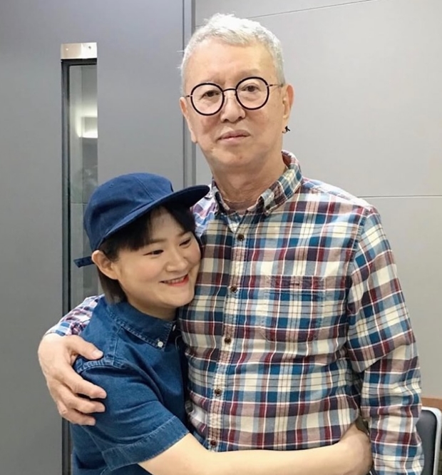 ƼºêÀ̵¥Àϸ® Æ÷Åä