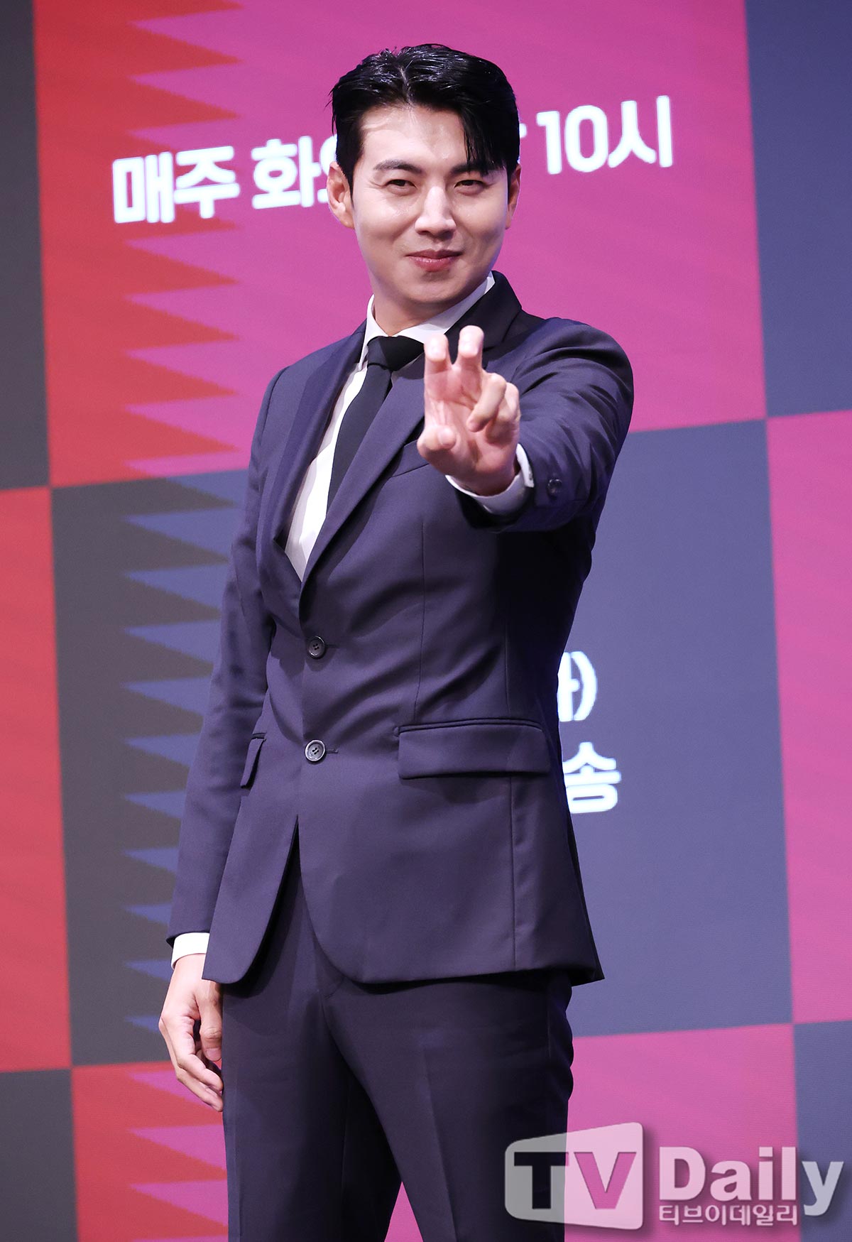 ƼºêÀ̵¥Àϸ® Æ÷Åä